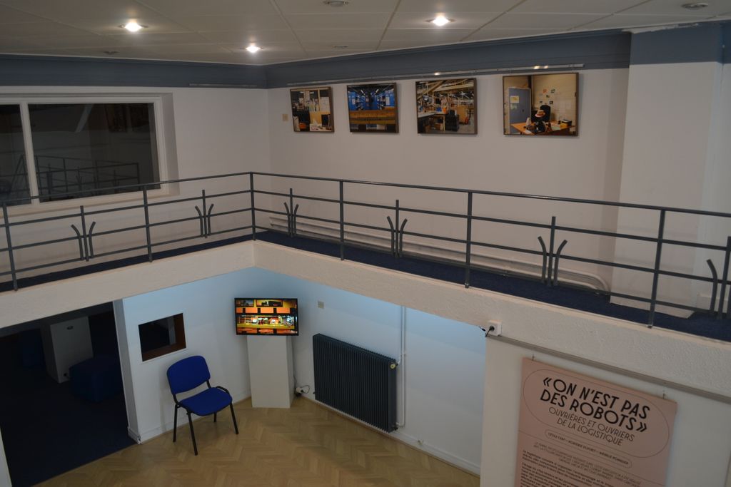 [RAPPEL EXPOSITION]
📸 Retrouvez à la galerie Hamilton(Carcassonne) l'exposition "On n'est pas des robots : ouvrières et ouvriers de la logistique" par Cécile Cuny, <a href="/HortenseSoichet/">Hortense Soichet</a>  et Natalie Mohadjer.
 Entrée libre et visible jusqu'au 24 juillet, foncez voir👀.