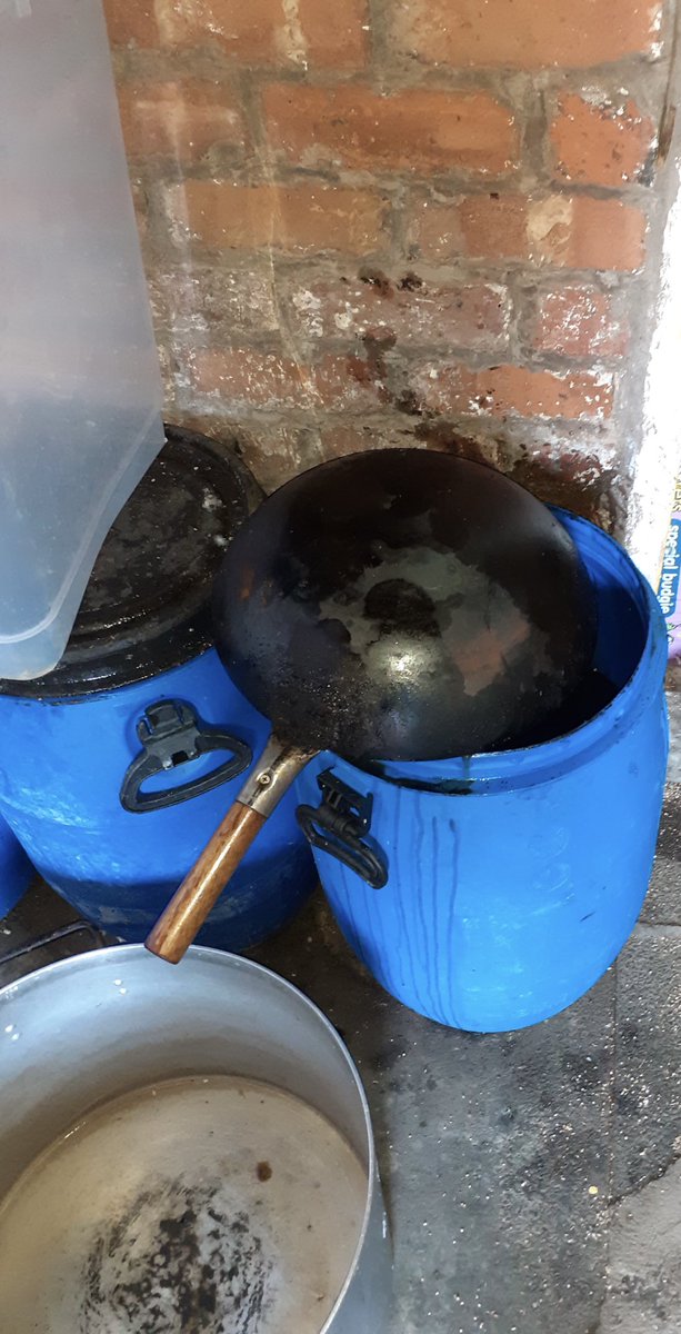 ECAS_World's tweet photo. When we said that all barrels containing used cooking oil (UCO) should be covered, we didnโt mean with a wok ๐โ
Just a regular day in the life of an environmental inspector, right? ๐๐ผ
#compliance #bestmanagementpractice #hospitality https://t.co/wEn3o2o9hP