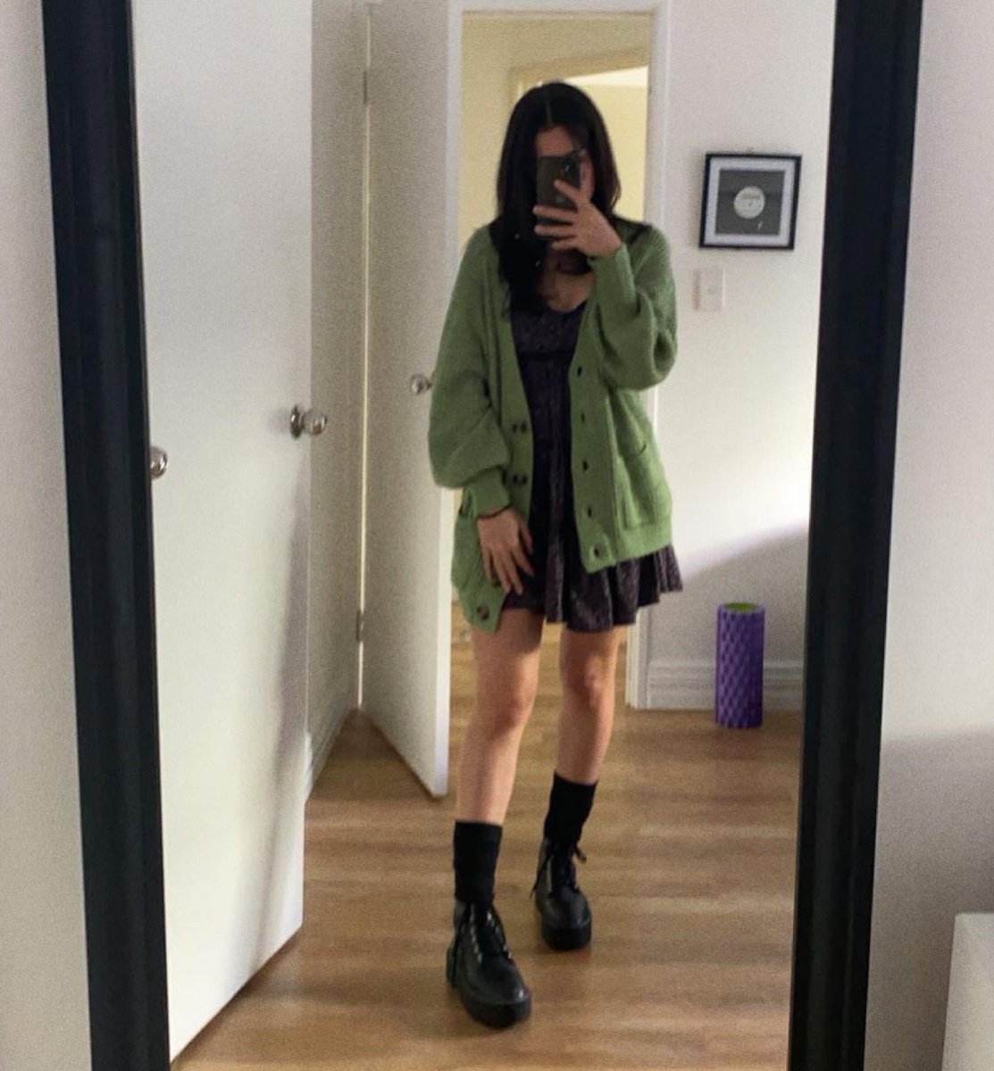 emmnuna's tweet photo. 🤷‍♀️ https://t.co/GvbEQOArhs