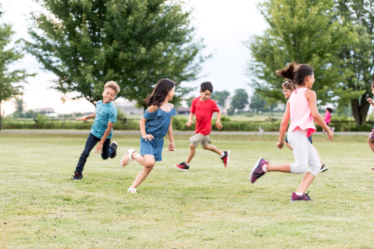 UConnCSCH's tweet photo. Learn about the importance of play & physical activity on physical and emotional wellness in our podcast episode. With experts Jaci VanHeest, Nneka Arinze, and Cassandra Rowett.
https://t.co/qsduK7UCu2
#physcialactivity #PE #brainplaychat #physed https://t.co/jK1y8Y1gKQ