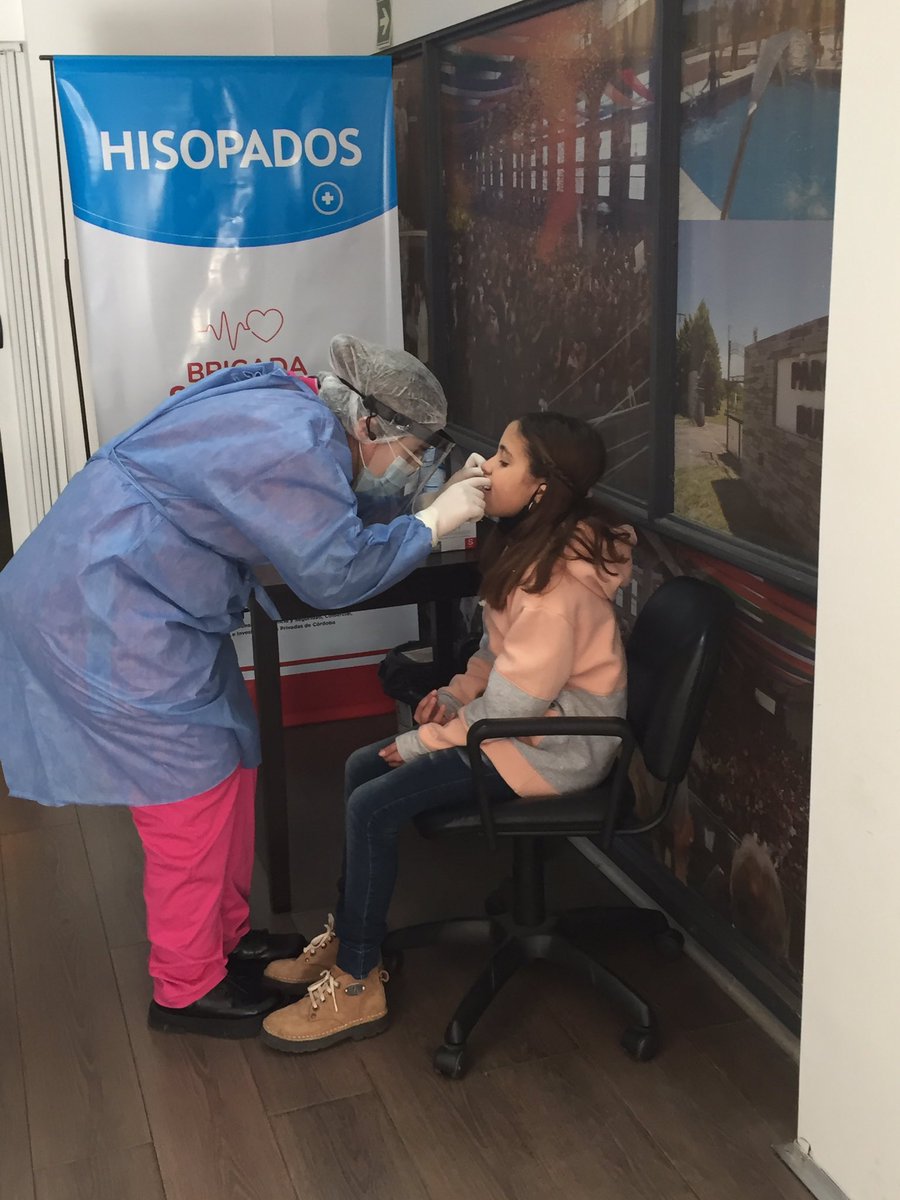 geraggallardo's tweet photo. #Hoy La brigada sanitaria  #ospevic está en la Delegacion  #RioTercero , donde realizamos vacunación, hisopados diagnósticos para #Covid19 también atendimos consultas odontológicas y oftalmologicas  
@GustavoPedrOk 
@suvicocba 
@PatricioPedroc1 
@hectorrodi 
@11_Marie_ https://t.co/t7jqcJaUpB