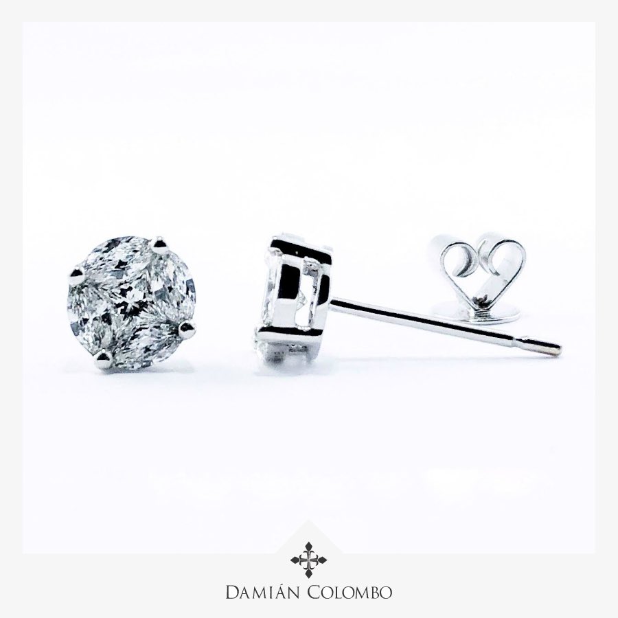 damiancolombo's tweet photo. Los aros que no nos pueden faltar!
✨Aros solitarios ilusión en oro blanco 18k con 8 diamantes 💎 talla marquesa (0.536 ct) y 2 diamantes 💎 talla princesa (0.205 ct). Total: 0.741 ct.  Vení a nuestro showroom en Puerto Madero para probártelos! https://t.co/kUaWq2pC2P
