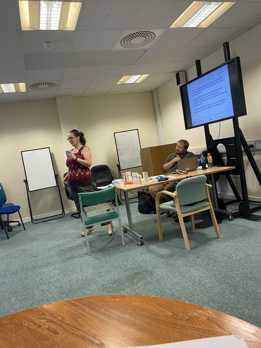 Joanna Davis tweet media