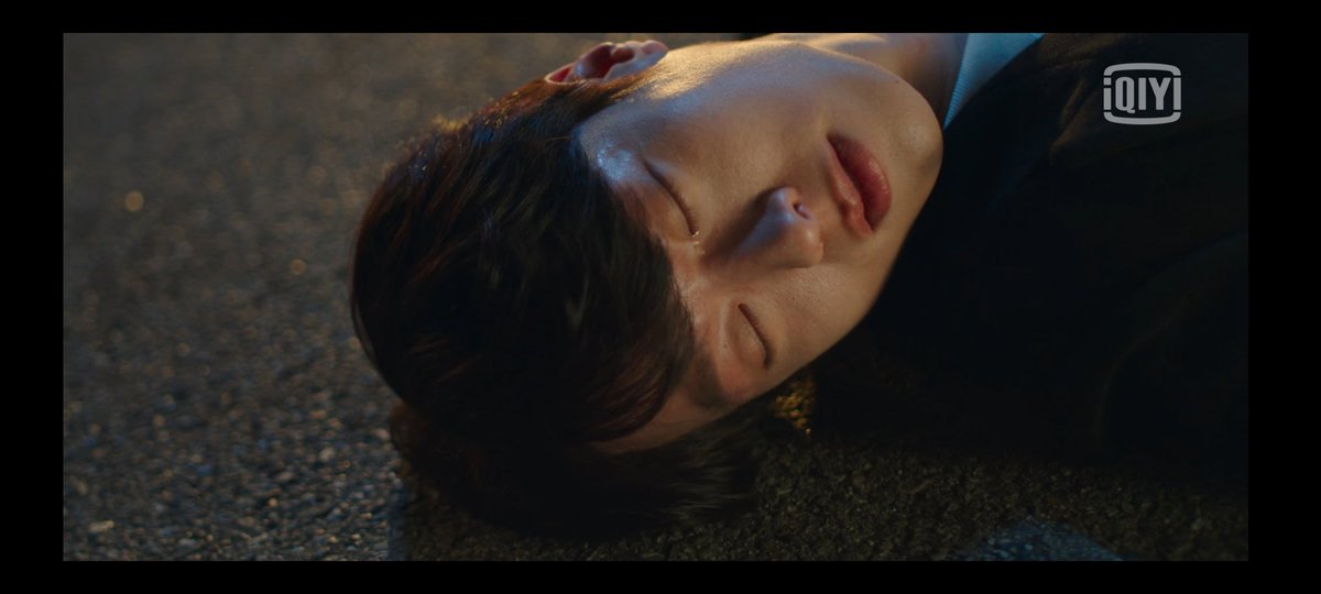 joyofinyoup's tweet photo. Lee Dam was about to get hit by a truck but Wooyeo saved her and he... disappeared...
#MyRoomateIsAGumihoEp16
#MyRoomateisAGumihoFinale https://t.co/Y9ikteNDEb