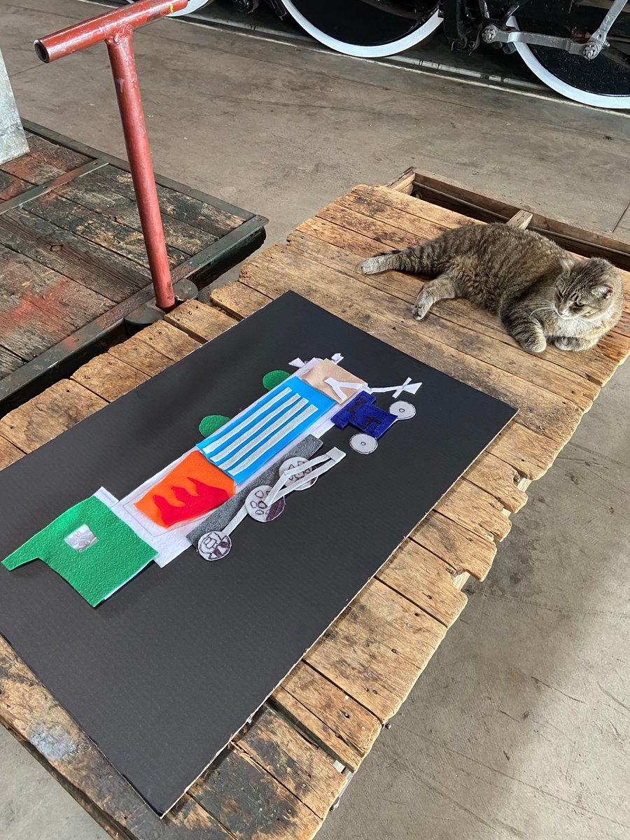 This is what supervising looks like. 
#ageofsteamroundhouse #steam #train #trains #locomotive #steamlocomotive #steampunk #railroad #railroadhistory #cats #catsofinstagram #ohiofindithere #CatsOfTwitter