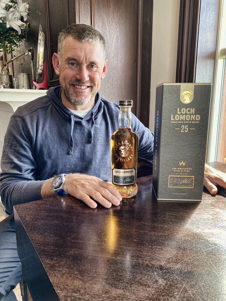 We are excited to announce that <a href="/WestwoodLee/">Lee Westwood</a> will be joining <a href="/LochLomondMalts/">Loch Lomond Malts</a> as a golf ambassador. To celebrate, we have worked with Lee to create a single cask that has been aged 25 years to mirror his 25 wins on the European Tour.  

lochlomondwhiskies.com/blogs/news/new…