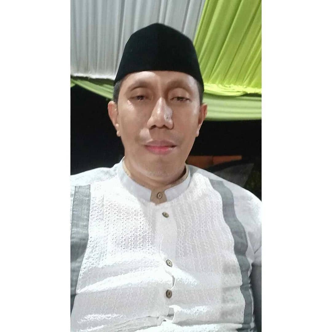 naufallsena's tweet photo. bagaimana perasaanmu jika Sang ibu sedang mengandung si adik lalu di pukul secara arogan ?

#SatpolPP 
#SatpolPPGowa 
#pecat 
#PPKMsengsarakanRakyat https://t.co/Sq1IZKXoFo