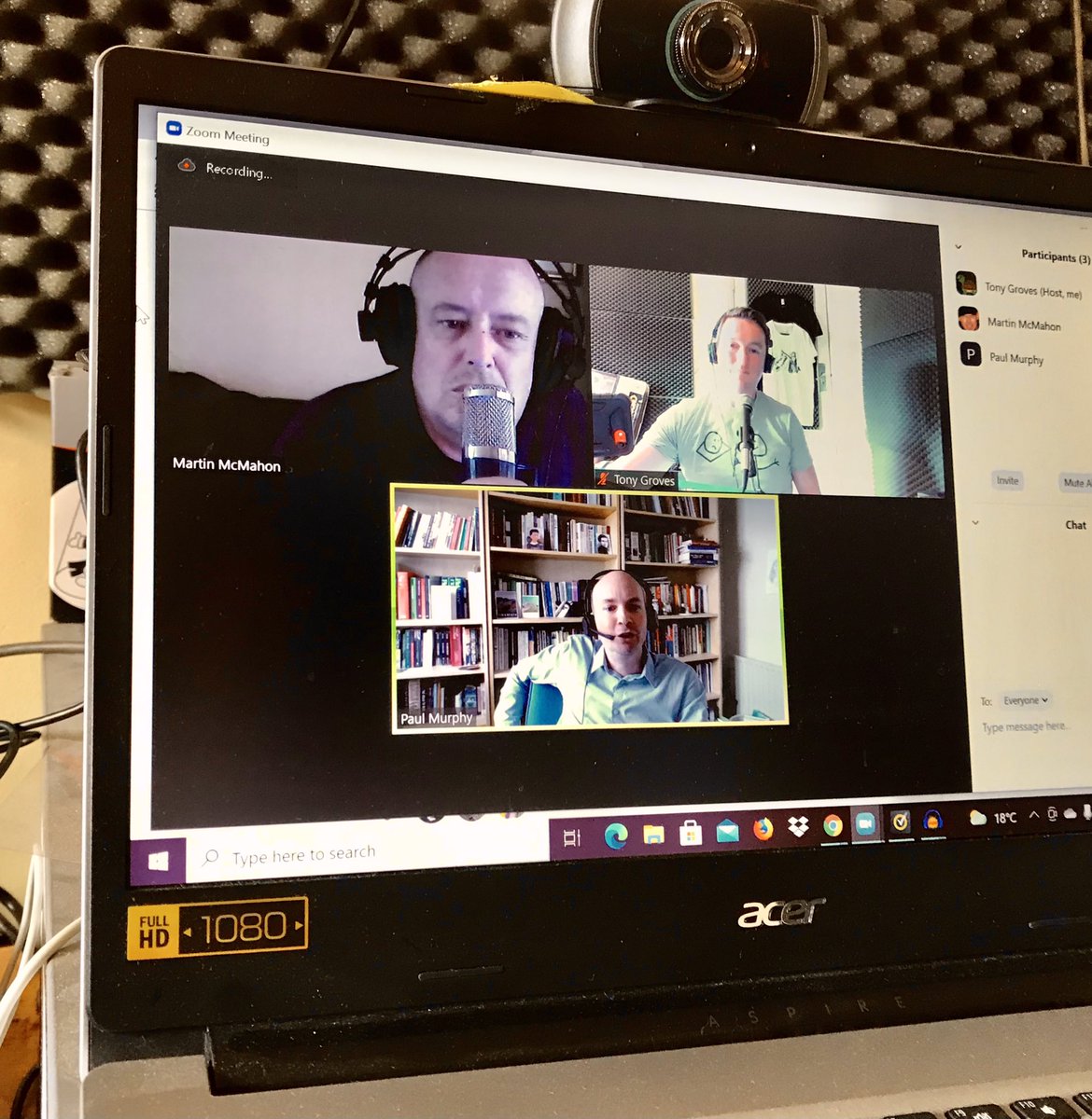 Trickstersworld's tweet photo. Talking #PathwaysToWork / #JobBridge2 with @paulmurphy_TD now. Out on the @TortoiseShack soon. https://t.co/THmqqtp1pZ