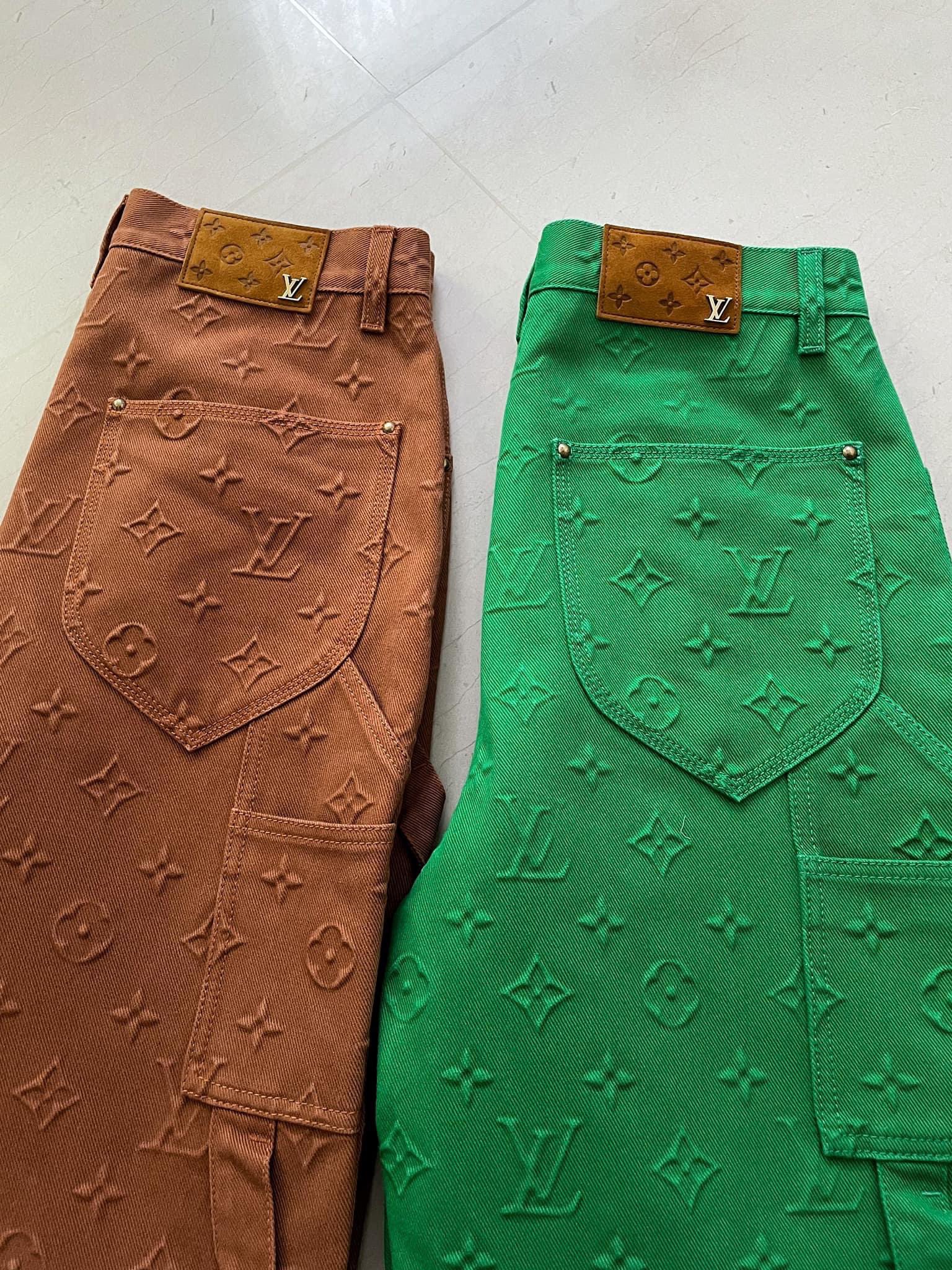 Louis Vuitton carpenter pants as part of the FW2021 #louisvuitton #str, Carpenter  Pants