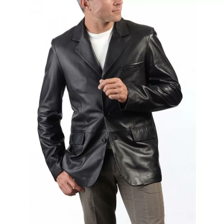 Shop Men's Trendy Black Leather Blazer From @ZippiLeather 
.
.
.
#menswear #mensfashion #leathercoat #mencoat #fashion #blackwear #clothingformen #trendingclothes #trendyitem