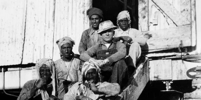 In the 30s, thousands of unemployed workers got good-paying jobs in oil fields abroad from US companies. They brought their money home with them and many created new businesses. That was before Congress declared war on Americans abroad. That opportunity is gone. #fatca #America