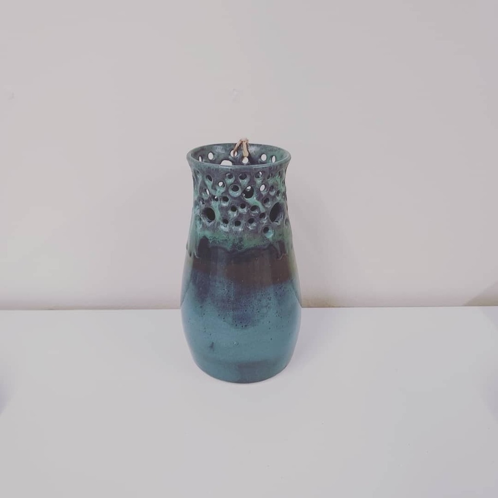 The @earthseaceramics collection. Just love the teals and blues. There's something new to see from every angle and images just don't do them justice so I'm setting my Audio/Visual expert (Orla) on to doing a video. Coming soon... #ceramicsofinstagram #supportlocalartists #du…