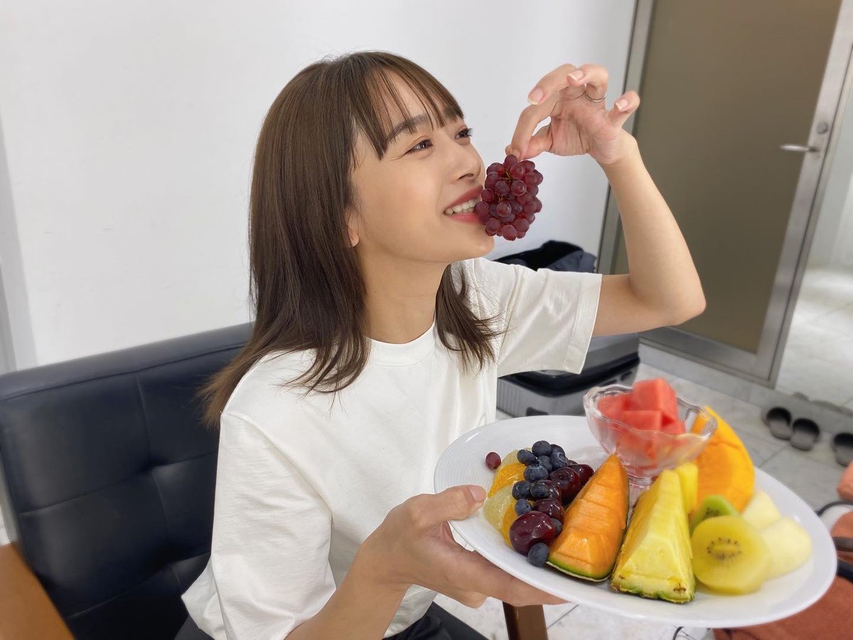 chipi1215's tweet photo. 撮影の差し入れでいただいた、
可愛すぎるくまモンの苺大福🍓も
ぺろりと頂きました😍😍😍 https://t.co/BLPHsRmKoV