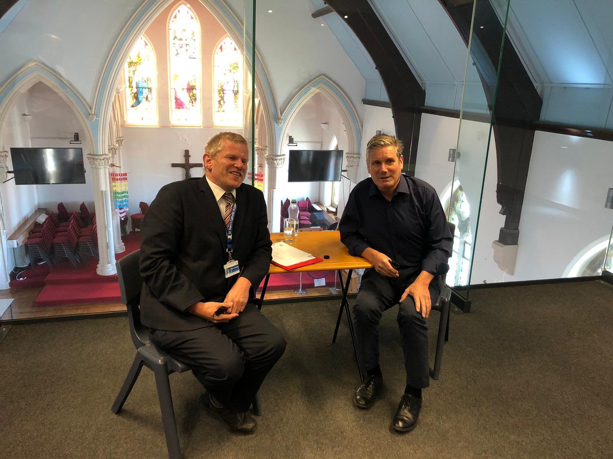 Absolutely chuffed I was able organise Labour Leader @Keir_Starmer to visit my old 6th Form College in #Blackpool & especially for him to meet my old teacher & great friend Stephen Conway. Definitely one for the photo album Stephen 📸 @Head_stmarys @RS_Stmarys @SMCA_Chaplaincy