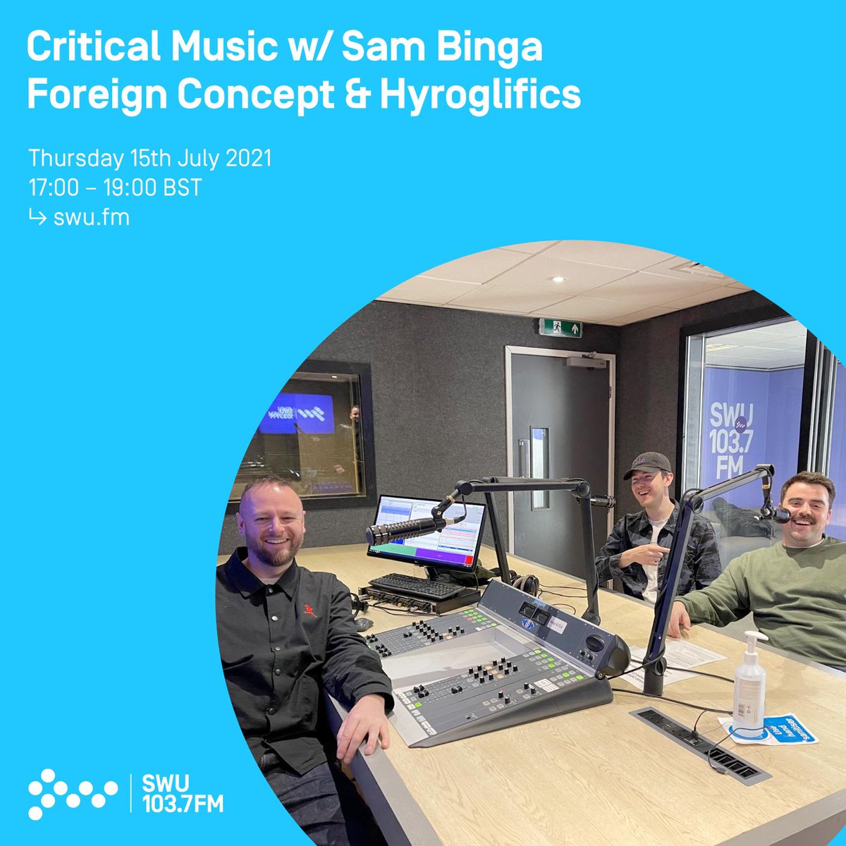 CriticalMusic's tweet image. The Critical Music @SWUFM Show is back today, broadcasting live on a new time slot; 5-7pm (GMT) // Swu.fm - 103.7FM 

With our hosts @SamBingaMusic #ForeignConcept &amp;amp; @Hyroglifics 🧔🏼👨🏻👦🏻

📻 swu.fm/player