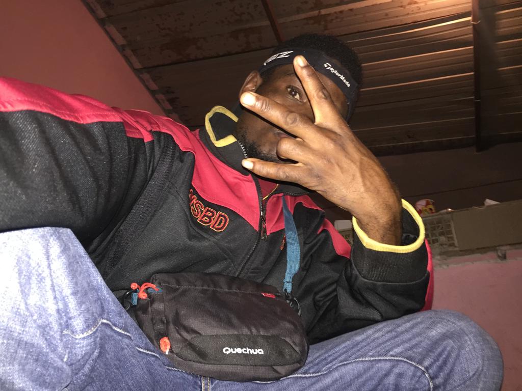 Esse Ano Vou Lança Os Seguintes Hit's 
1-Lição Feat Real Killer &amp;Holly Homeh🔥🔥🔥🔥
2-Mama Não Chora❤️❤️❤️❤️
3-Cocaína🔥🔥🔥
4-Vosso Rap é Fack Real Killer &amp; Holly Homeh🔥🔥🔥🔥
Serão Bombas Manos 🎵🎵🎵🎵