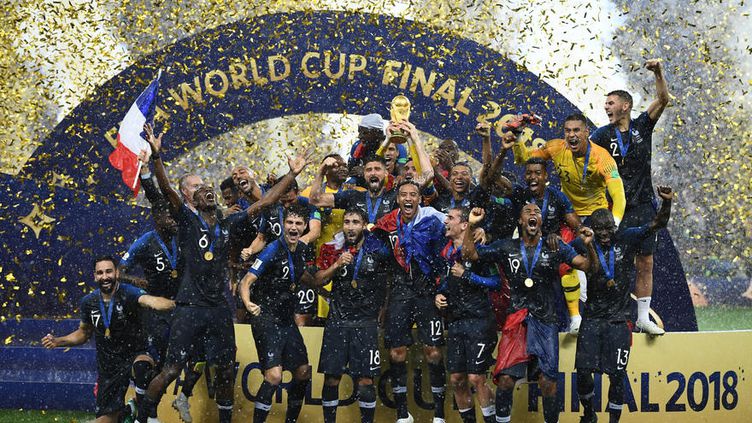 ⭐️⭐️ FLASHBACK | Il y a 3 ans jour pour jour, l’équipe de #France de #football devenait championne du #monde pour la deuxième fois de l’histoire en battant la #Croatie 4-2 en finale. 

(France Info) #ChampionsDuMonde