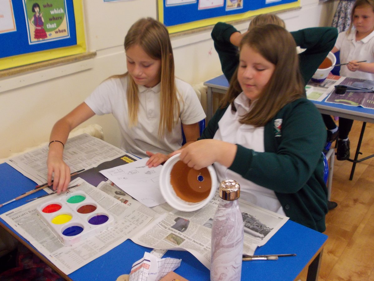 SeckfordFdn's tweet photo. Eagles Class being very creative! #community #challenge #commitment https://t.co/sOwdekPXlE
