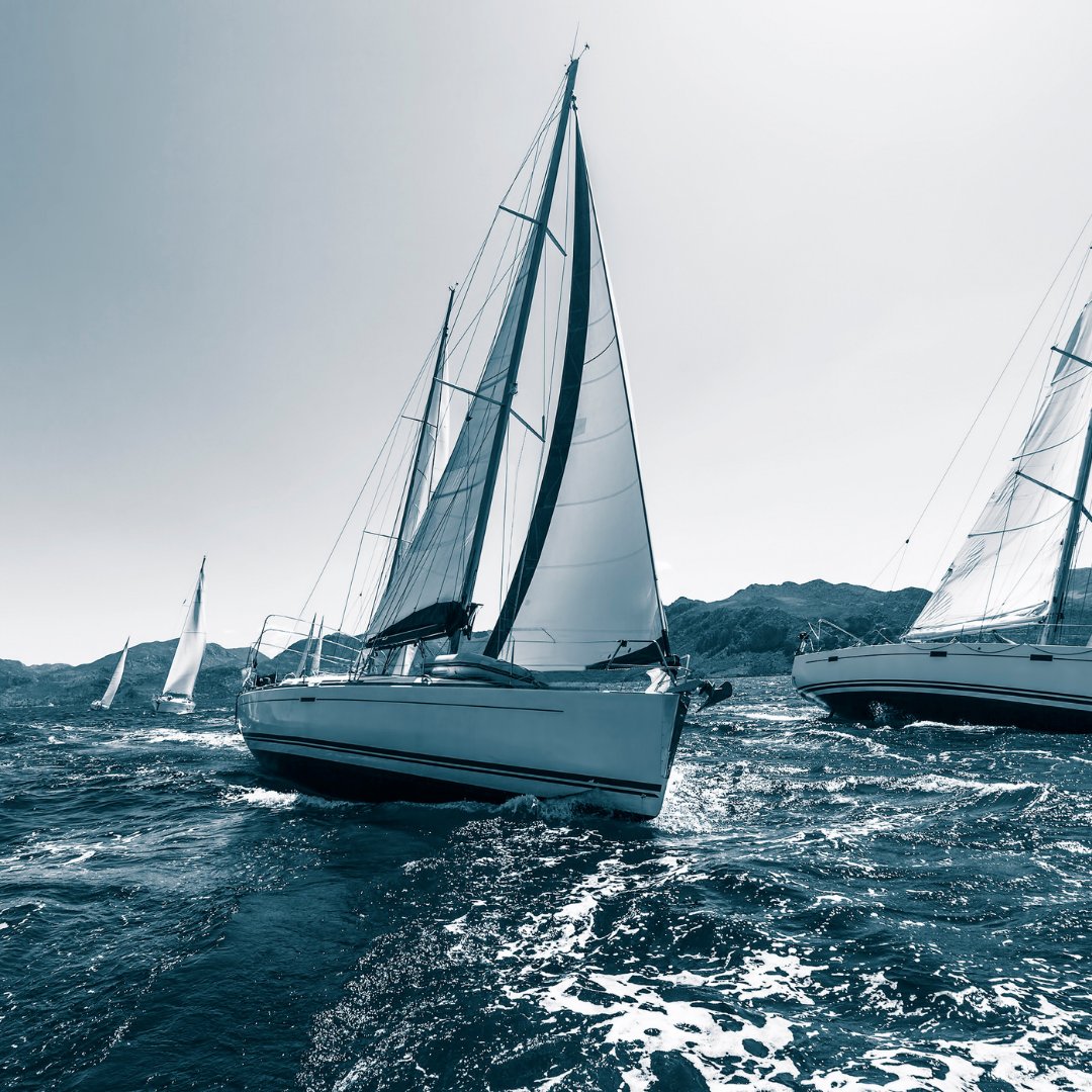 AdventureC's tweet image. This weekend, just over the bridge in Plymouth, the Great Britain Sailing Grand Prix is taking place - 17th-18th July. This is the most competitive racing on the water and is one not to be missed! ⛵

Please note this image is not linking to the SailGP.