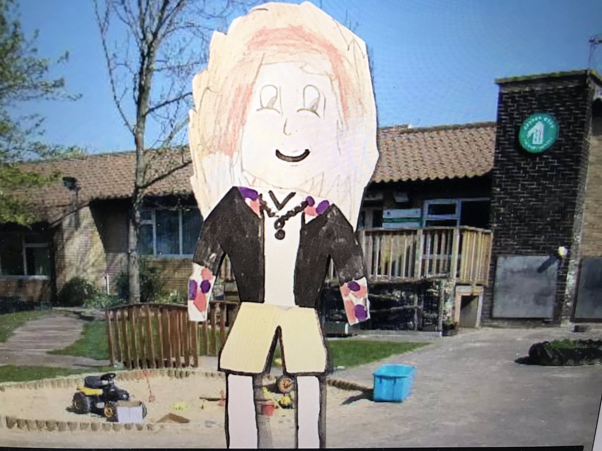 LorraineCoghill's tweet photo. The last few months have been a delight working with #PeasesWestPrimary #billyRow #Crook Class4 have brightened every day with their #curiosity #creativity & #enthusiasm investigating what a #university is & creating #animations to show others their learning ππ«π So many thanks https://t.co/qyaA1MDIQF