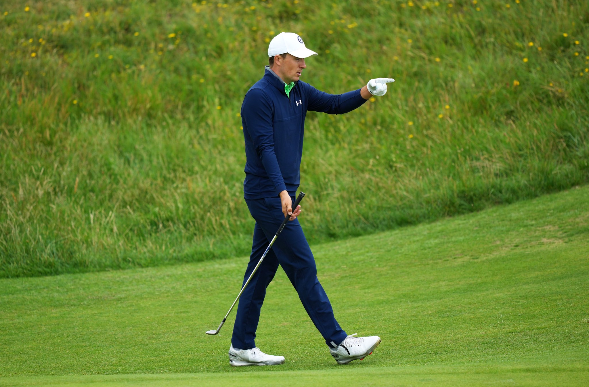 Kyle Porter on Twitter "Spieth tracking Bryson's drives today.…