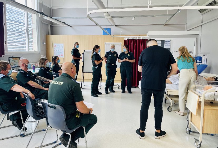 DMU Enterprise & Business Services tweet media