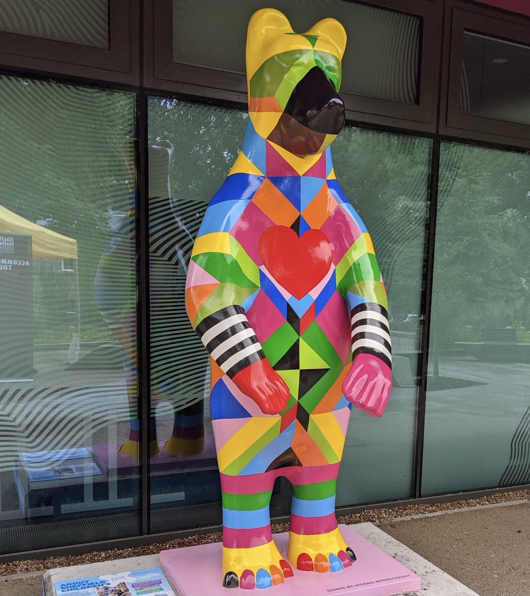Sheffield Hallam University News (@hallamuninews) on Twitter photo 🐻🐻🐻 Three ‘talking’ bears are in paw-sition around <a href="/sheffhallamuni/">Sheffield Hallam University</a> - designed by @PeteMcKee, <a href="/MoragMyerscough/">morag myerscough</a> and <a href="/ThoughtsMake/">Thoughts Make Things</a> - as the @BearsofSheff sculpture trail gets underway this week.
Read more 👇
shu.ac.uk/news/all-artic… 🐻🐻🐻 Three ‘talking’ bears are in paw-sition around <a href="/sheffhallamuni/">Sheffield Hallam University</a> - designed by @PeteMcKee, <a href="/MoragMyerscough/">morag myerscough</a> and <a href="/ThoughtsMake/">Thoughts Make Things</a> - as the @BearsofSheff sculpture trail gets underway this week.
Read more 👇
shu.ac.uk/news/all-artic…