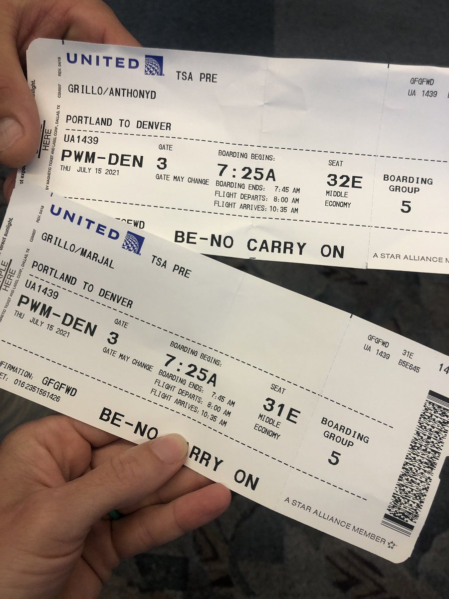 OldMoneyUlti's tweet photo. Wheels up! See you all on the fields! #chachinggg #natties https://t.co/whXNGV9Gpf