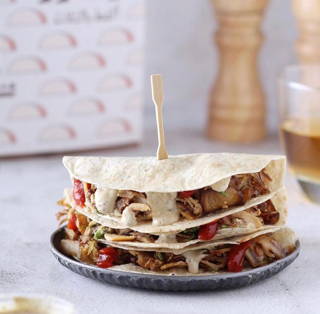 ShawarmerSA's tweet photo. خل اللي ماسمع يسمع أساساً مابقى أسرار👋🏼
رقاقوز هي الحب الأول والأخير🌮 https://t.co/VuJSPV16nI