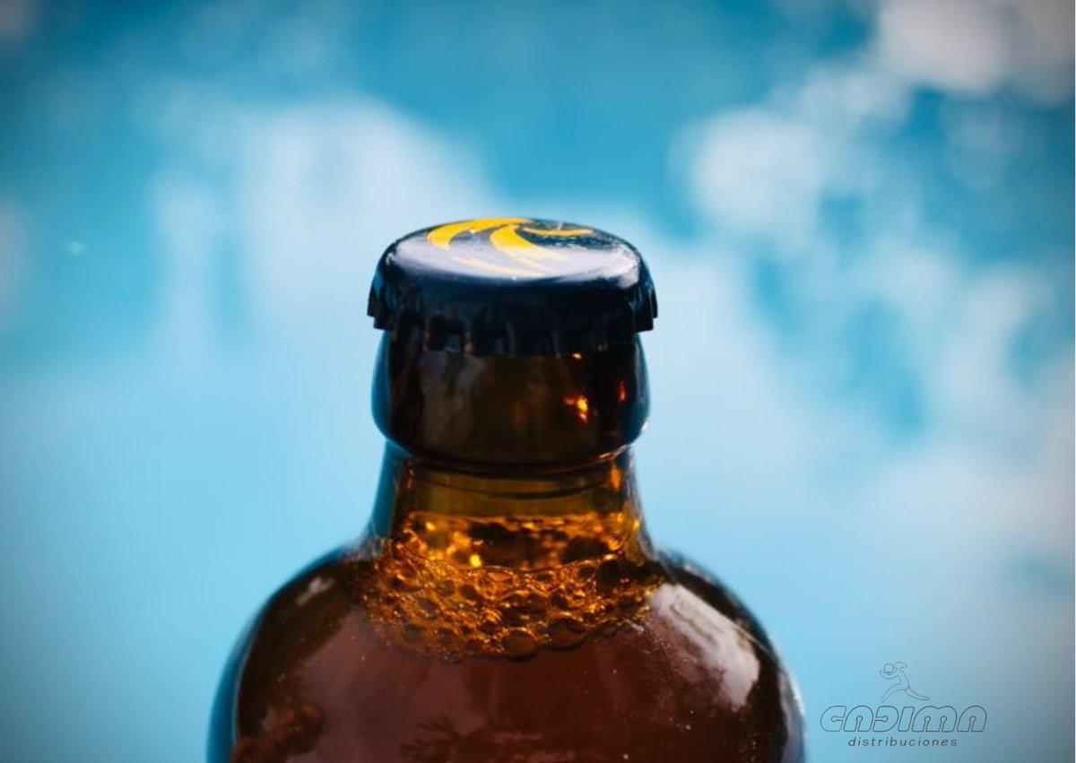 CadimaDist's tweet photo. Jueves con sabor a @CervezaElAguila para celebrar que se acerca el fin de semana 🍺😋

¿Se te ocurre algo mejor para refrescarte de las altas temperaturas? ¡A nosotros nos encanta la idea! 🌞

#CadimaDistribuciones #ElAguila #CervezaElAguila https://t.co/6TPRzmdpXj
