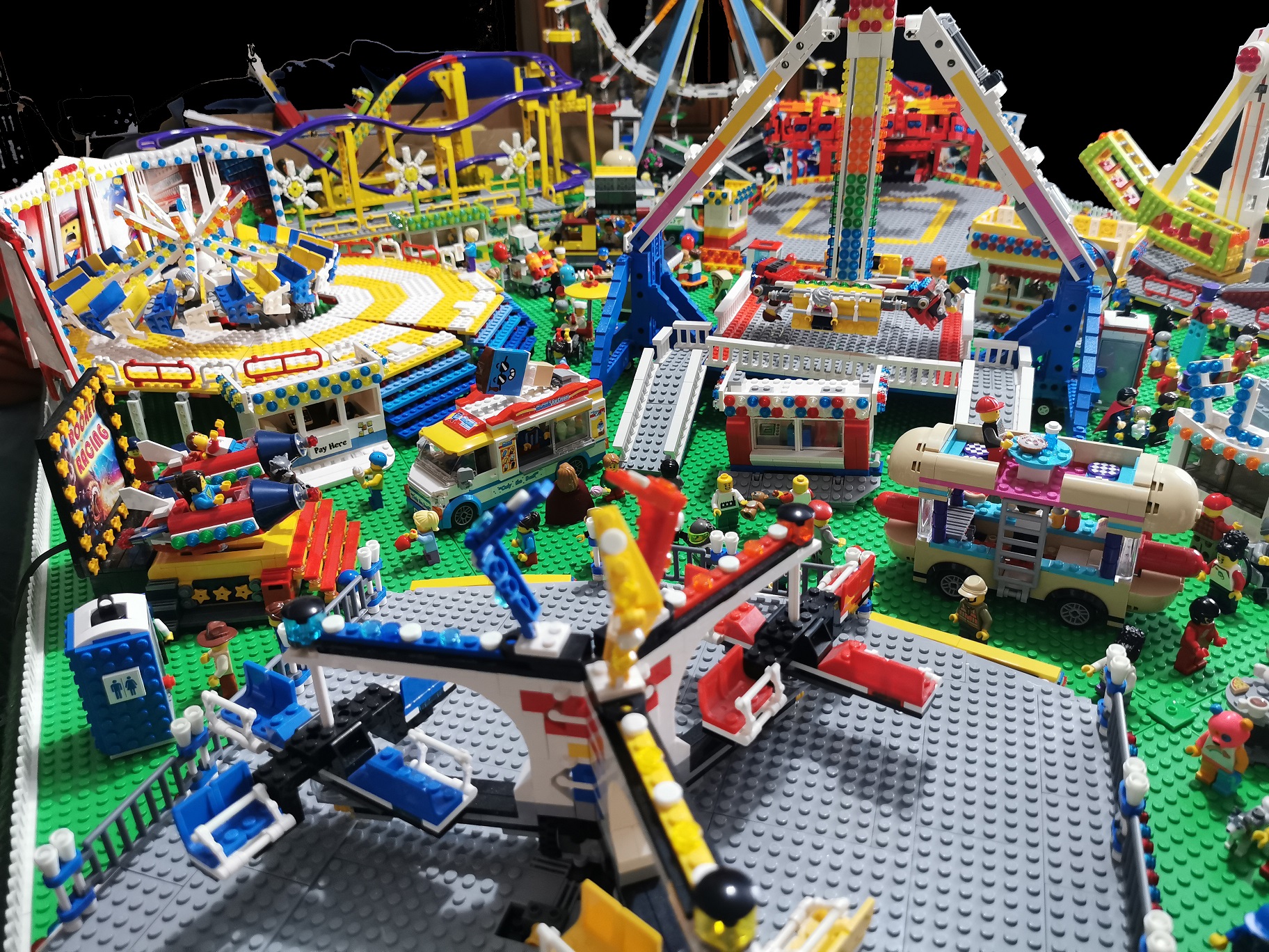 Lego fairground 2021 new arrivals