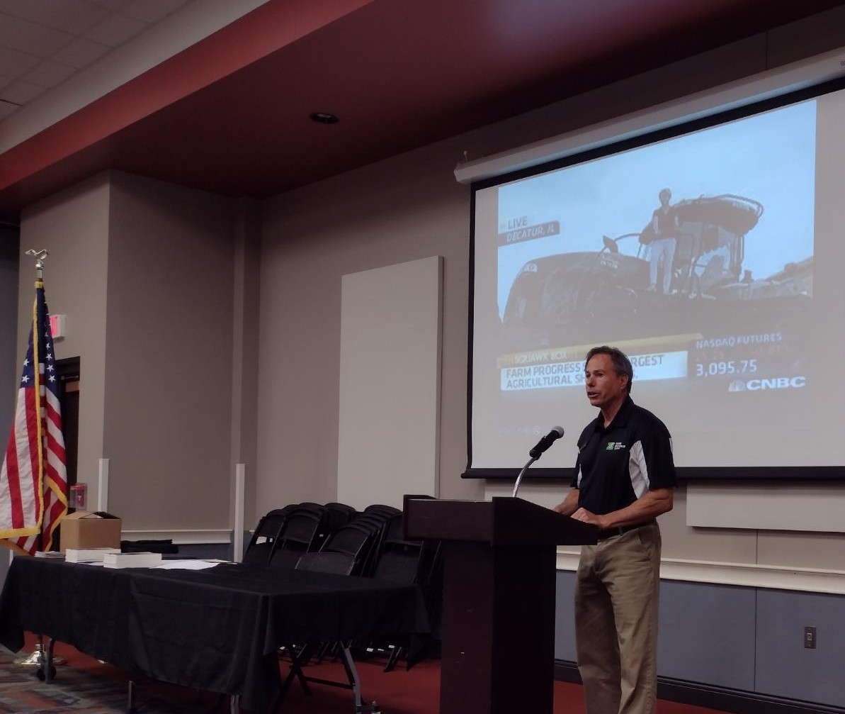 Jeff Smith, with Farm Progress, spoke at our luncheon yesterday at Richland Community College.  Jeff shared with us the history of the Farm Progress Show, the 2020 online show due to COVID, and about the 2021 show in Decatur Aug. 31-Sept. 3. #ElevateIllinois