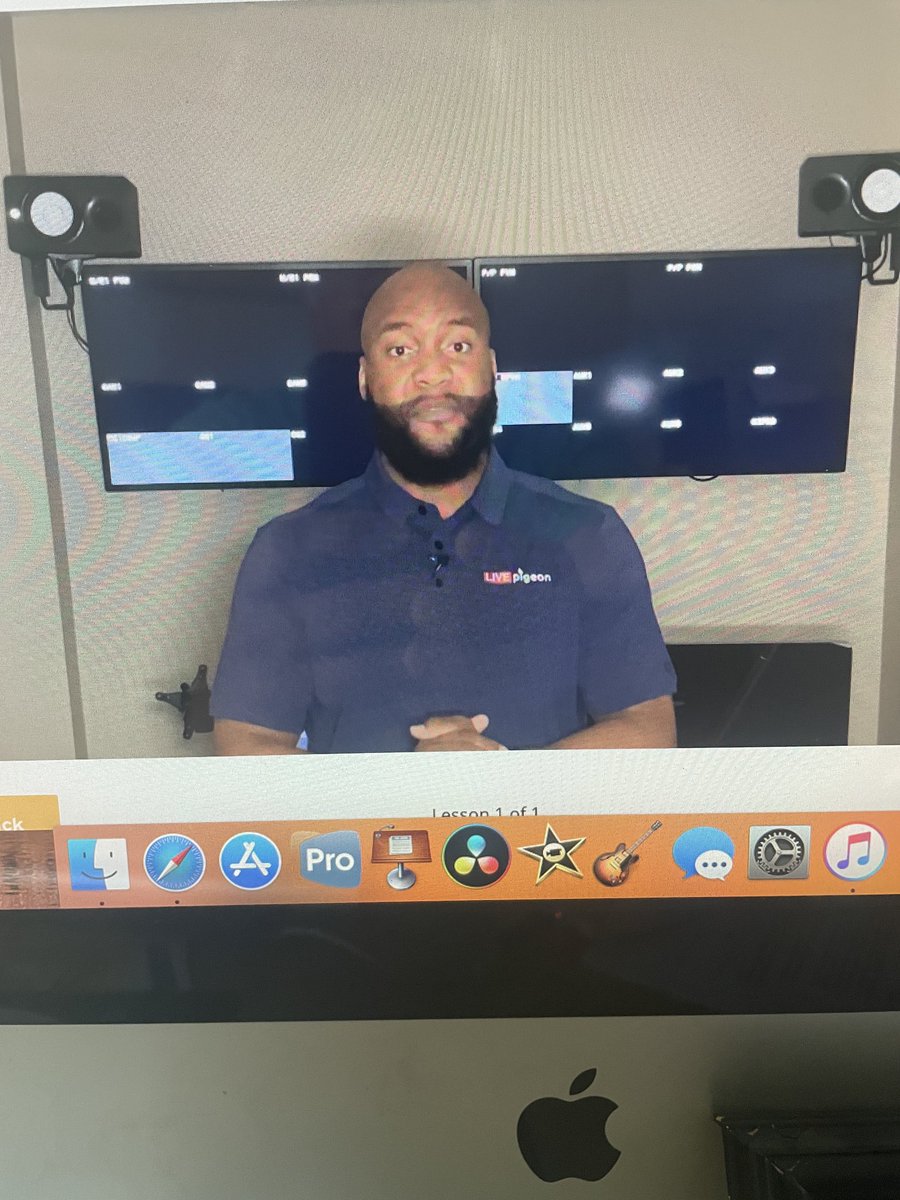 tapounder's tweet image. I always love hearing from ⁦@IAmSlyKing⁩! #smcconference