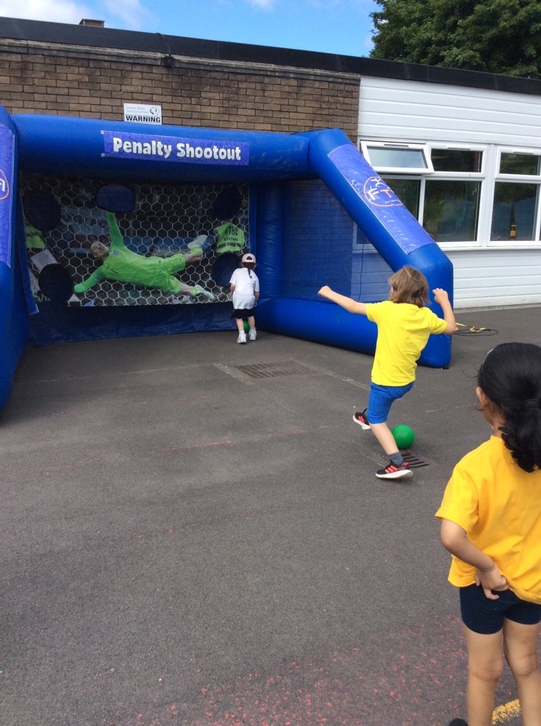 stlukesrec's tweet photo. We are really enjoying sports day today! https://t.co/W68qa7TQIW