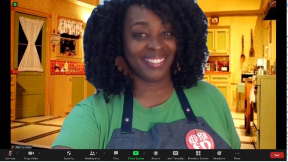 NESAPKJones's tweet photo. #AplusApprentice 🎨
Day 4 of "Cooking Up A Quality A+ School"...today we are mixing it up in our "Experiencing Arts Concurrent Sessions"! You can find me in the #EverybodyLovesRaymond kitchen today! Have a great day! 😁
#Aplus365 #AplusSchools #ArtsIntegration ❤ https://t.co/u03vVkxtt5