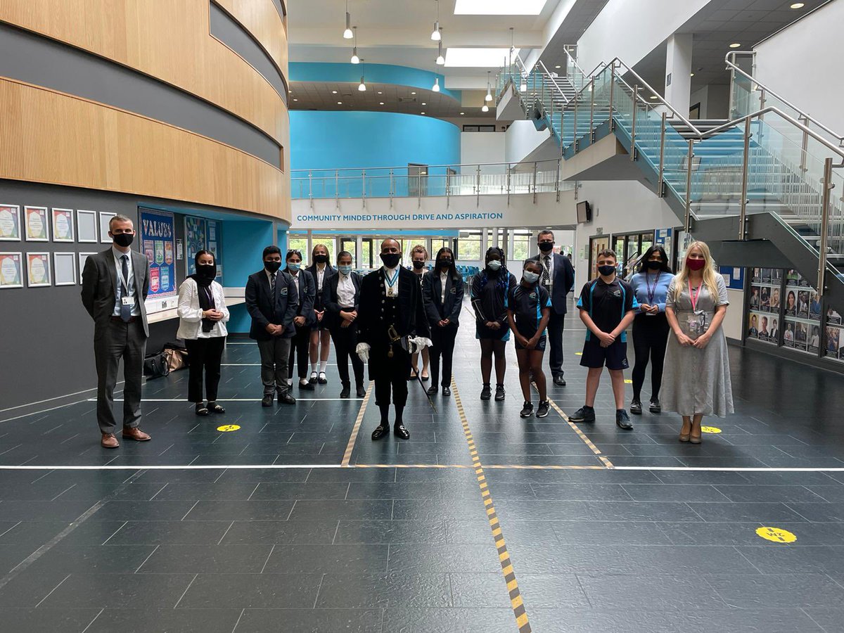 c_deller's tweet photo. Wonderful to welcome @HighSheriffEM to our @Bedford_Academy site this morning, to talk #community and education. Thanks again to our fantastic student voice team who always demonstrate #TheBAWay @heartacadtrust @DavidMorris1832 https://t.co/uDG3ZysnK8