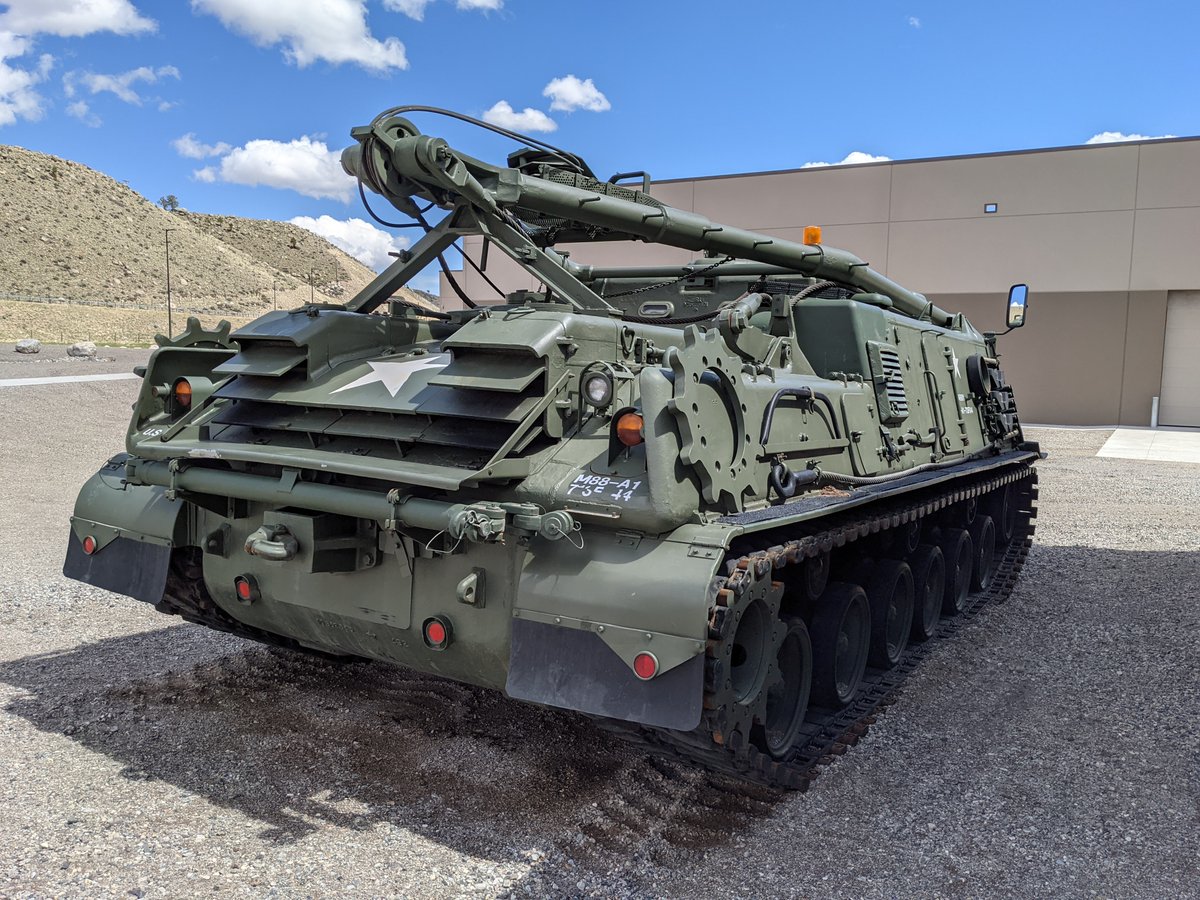 MartinKoenigsb2's tweet photo. More @nmmv_wy (IG) pics... The M88 is the Armoured Recovery Vehicle based on the M48/M60 series of American Tanks. I think this is a M48 as they still use the M60 versions...#20thCenturyHistory #MilitaryHistory #ColdWarHistory #WargameResearch #ARV #TankRepair #TankRecovery #NATO https://t.co/WcxrJ8XjD9