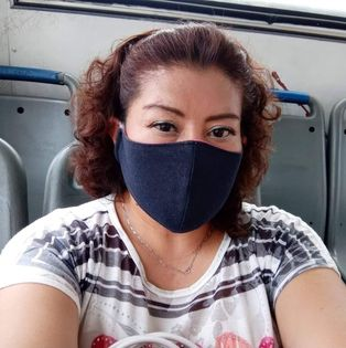 CarlosEn917Mix's tweet photo. Participa en esta semana dando buen ejemplo usando cubrebocas. Toma una foto y súbela usando #EsDeChavoRock dar buen ejemplo!
Gracias #Pamela #RobertAxeel #RociVentura, por ser parte de la banda responsable que usa #cubrebocas! https://t.co/d2kRzBBRnd