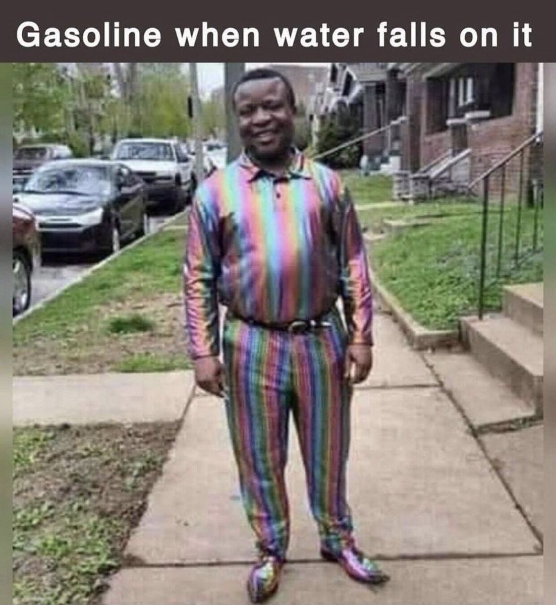 Okay but did y’all see lil man’s Pops/Uncle? 😂😅🤣 Tell me I lie!  <a href="/MelechThomas/">Melech.</a> <a href="/Blavity/">Blavity</a> <a href="/TheShadeRoom/">TheShadeRoom</a> lol