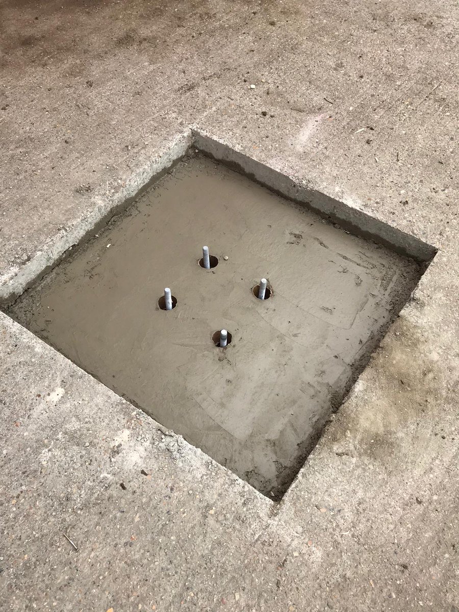 KingsrugbyUK's tweet photo. Notwithstanding a short break on Monday when the club rebranded as Motspur Park Public Swimming Baths 😳, balcony building is back on track with the footings have been sunk.

Lots being done. Lots more to do.

#BalconyProject #BuildIt #TheyWillCome https://t.co/s6uS1v3YqU