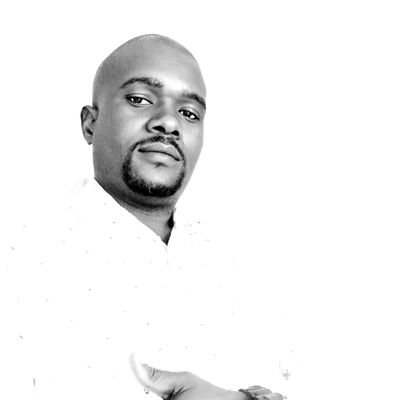 SiR_AFRICA's tweet photo. @iam_mthoe You're a disgrace to our country https://t.co/fD2td9UEQJ