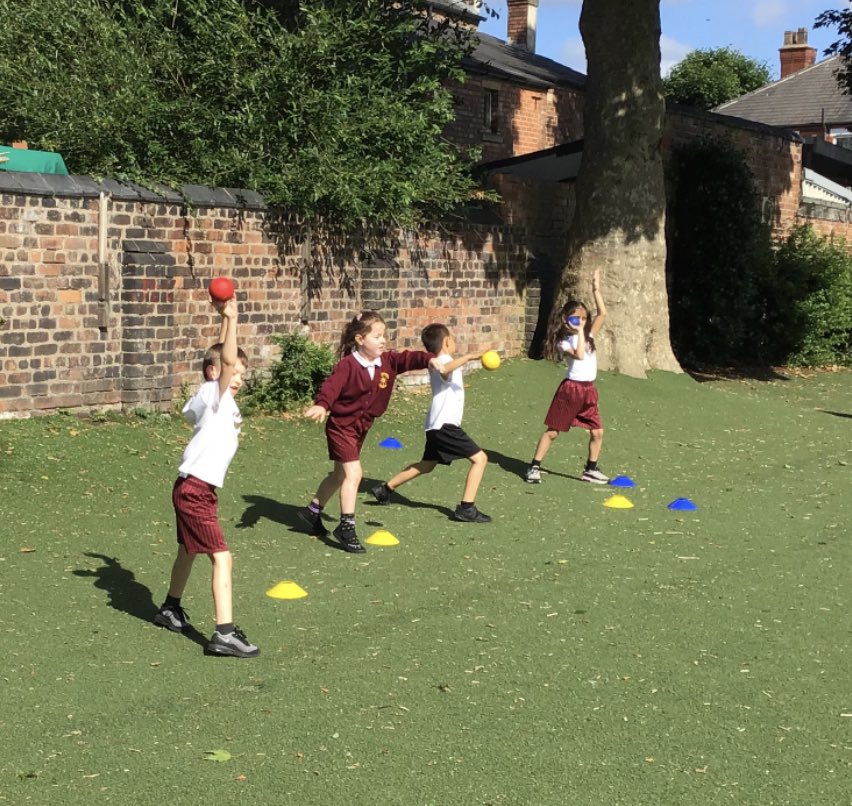 ABCPschool's tweet image. #Class2S loved their olympics style sports day this week! #ABpe #SportsDay