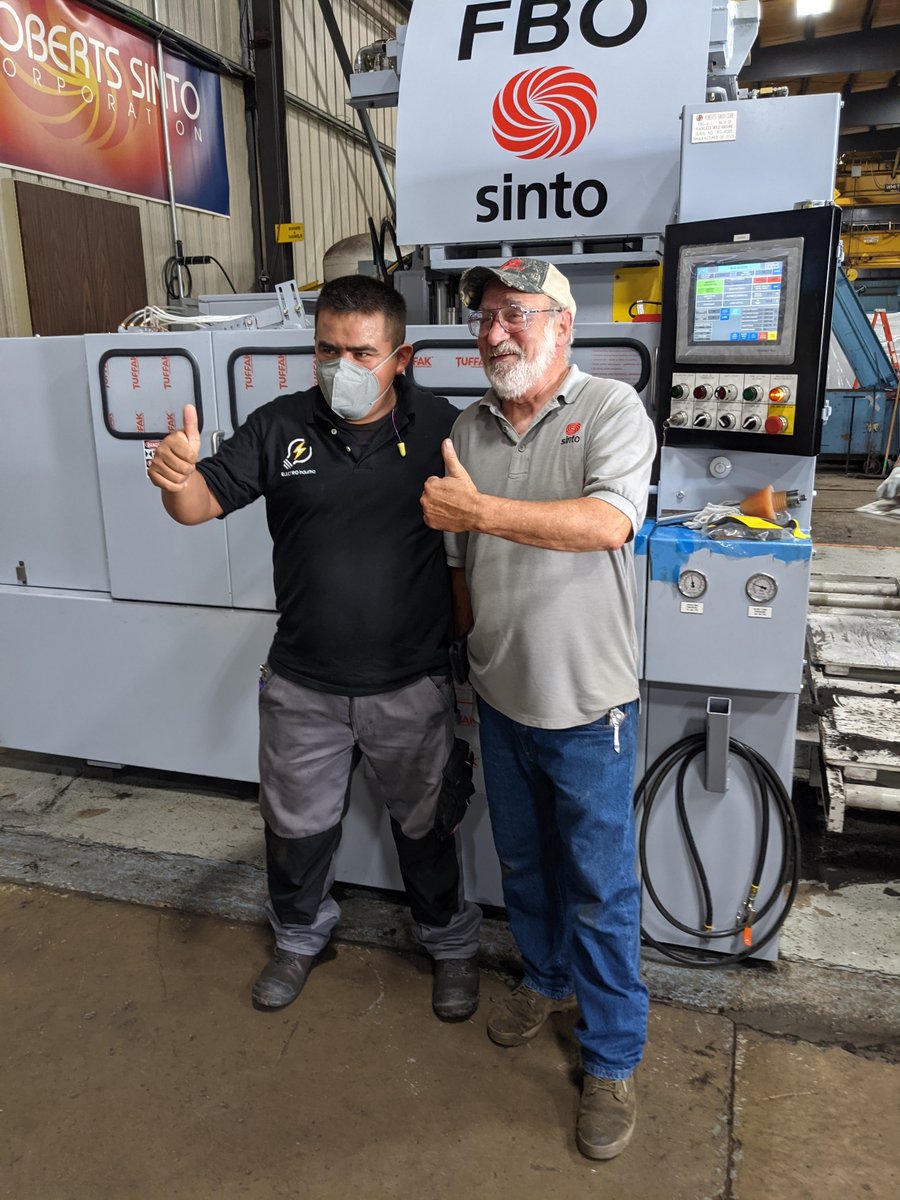 SintoAmerica's tweet photo. Sinto welcomed TECNICA ARTESANAL, located in Mexico, to Michigan this week for a runoff on their new FBO-II #Flaskless Molding Machine. During the runoff, Jim Wenson presented Sinto #Analytics running live on the FBO-II. #foundry #manufacturing #industry4 #automaticmolding https://t.co/xeeoqvt1Yx