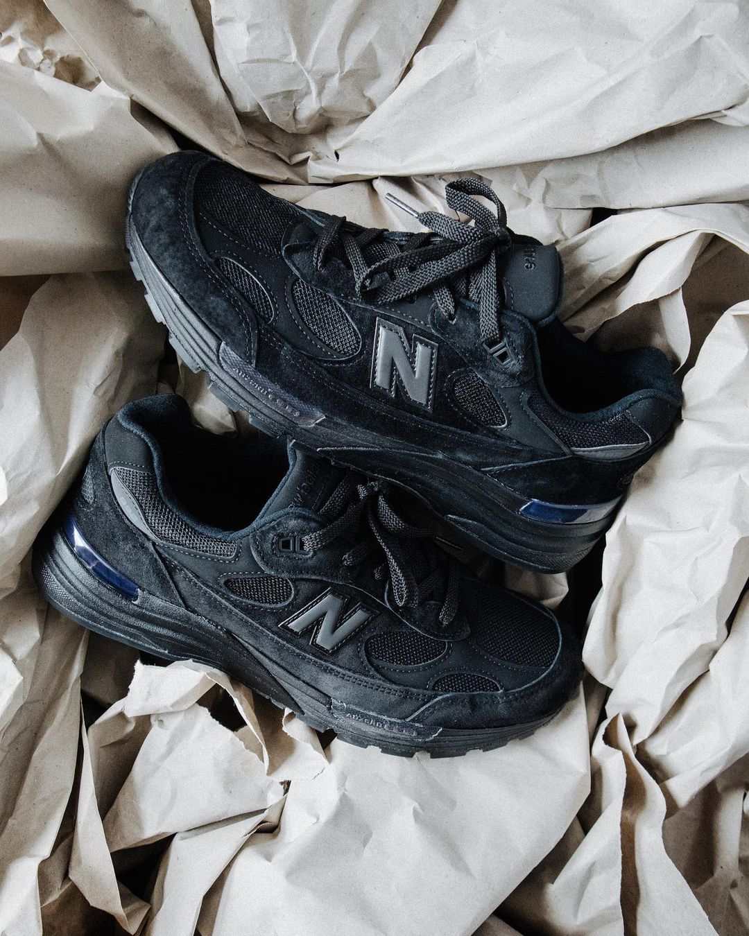 ショップに ヤフオク! - NEW BALANCE 992 TRIPLE BLACK 26.5 second