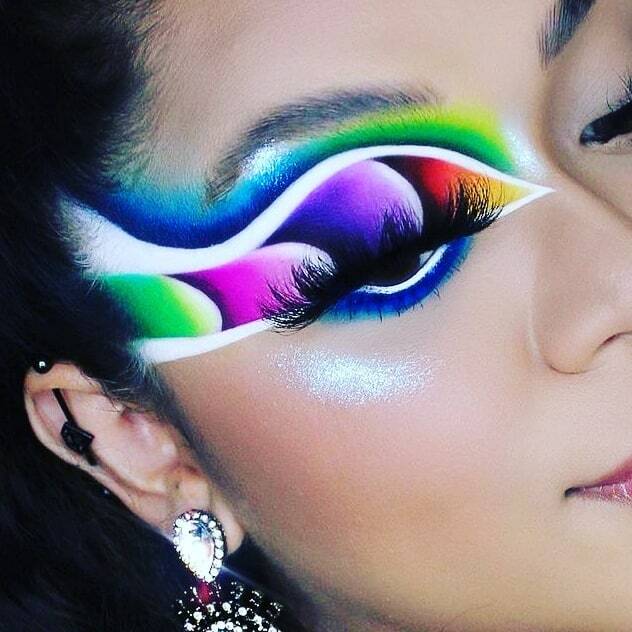 LadyBlam's tweet photo. @ galii.gama 🌈🌈
.
@ bperfectcosmetics  eyeshadow “Carnival III”
@ plouise_makeup_academy base tono 0 
.
.
#samuraimakeup #cutcrease #cutcreasemakeup #makeup #fullcolormakeup #makeupfullcolor #color #colors #makeupideas #bperfectcosmetics #plouisebase https://t.co/lxEY96Cre5 https://t.co/wlBGxXyjCk