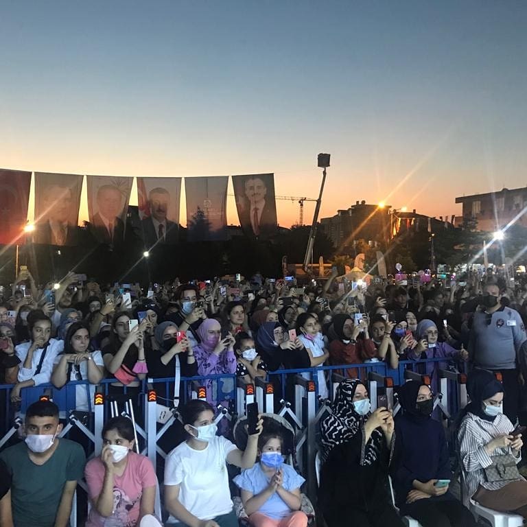 istajans's tweet photo. Buray konseri'nden kareler 😎

📍Kocaeli

@Buraymusic @kocaelibld https://t.co/Jp0EGA88wn