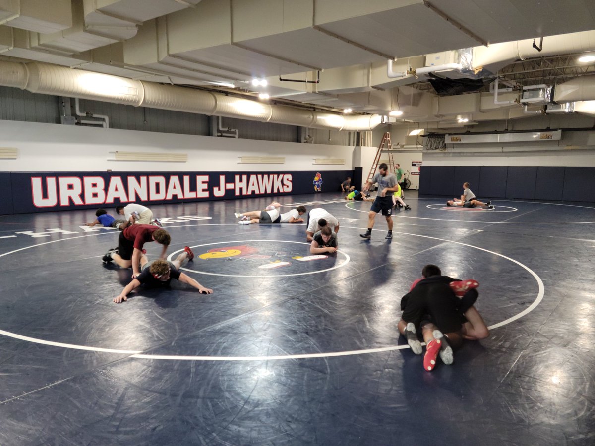 Fargo week starts Saturday!
Our Jhawks competing:
Gabe Carver FS/Greco
Hunter Bagby FS
Kaleb German Greco
Kasey Ross FS/Greco
Hayden Hearne FS/Greco
Let's Goooo!!! <a href="/THEalimo91/">alimo</a> <a href="/jeff_sand/">Jeff</a> <a href="/buffaloccfyp/">Gabriel Moreno</a>
