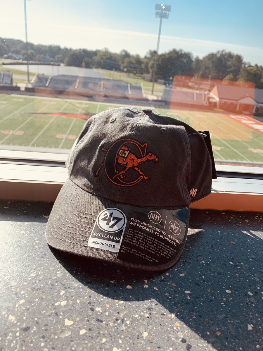 Happy National Give Something Away Day Camel Fans! To celebrate we’re giving away this Running Camels Ball Cap! To enter make sure to Retweet this tweet and follow our main account, <a href="/GoCamels/">Campbell Athletics</a>! 

Winner will be announced tomorrow! Good luck!
