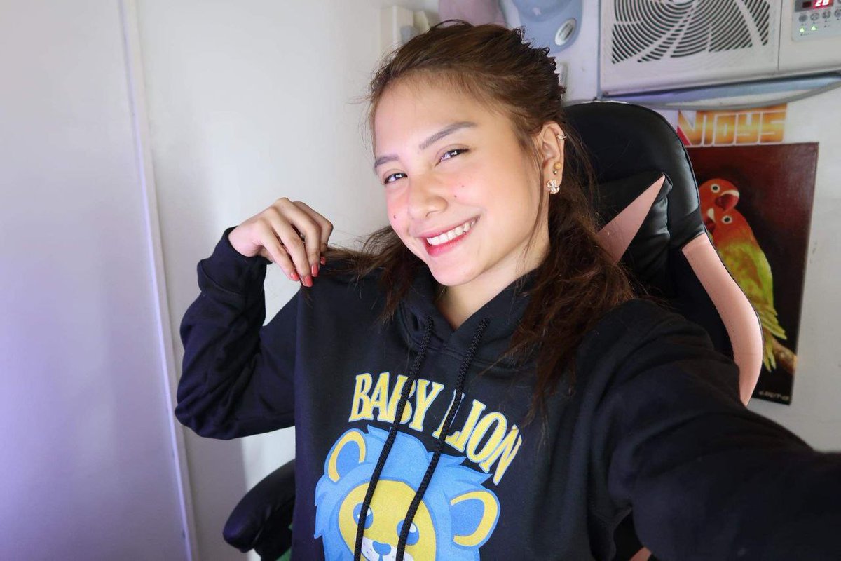 TRIXIE FABRICANTE IN THE PRIDE 🔥 Our Filipino friends continue to join us in our journey to the moon! 💫

With 3.4M followers on Tiktok, 862K followers on Facebook, &amp; 98K subscribers on Youtube, she makes sure each and everyone of her fans hear the loud roar of BABY LION! 🦁