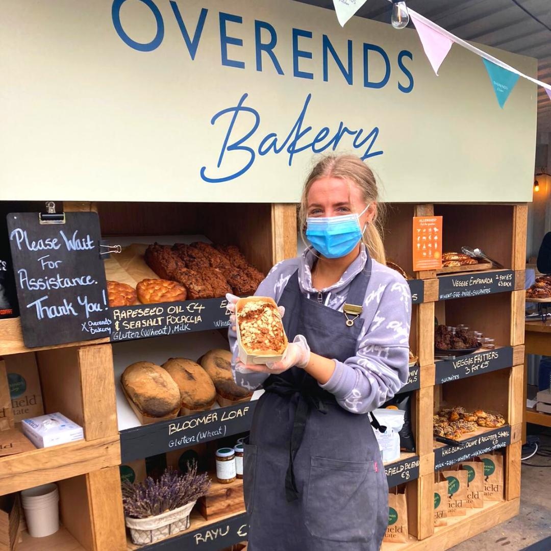 🍞 Drop by our weekly farmers market for a taste of freshly baked bread from Overends Kitchen!⁠
⁠
Open every Friday &amp; Saturday, the farmers market is located in the lower car park from 9 am - 2:30 pm.⁠

#farmersmarket #shoplocal #freshfood 

l8r.it/Nlsi